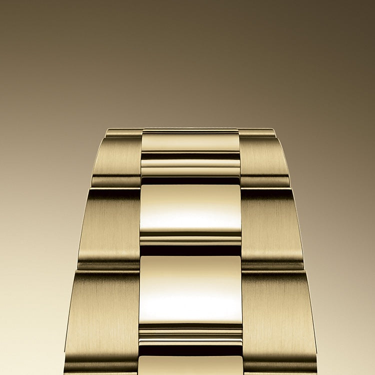 Cosmograph Daytona 40mm, 18k Yellow Gold, Ref# 126508-0004