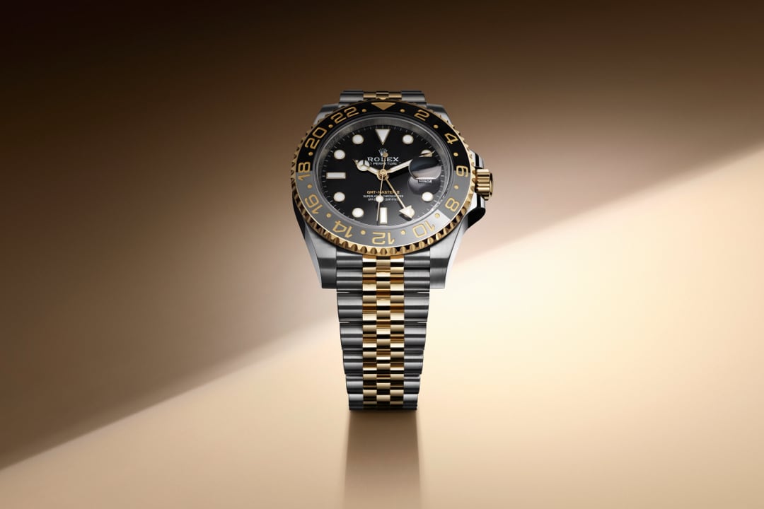 GMT-Master II, 40mm, Oystersteel and 18k Yellow Gold, Ref# 126713GRNR-0001