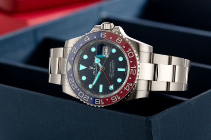 GMT-Master II  Oyster, 40 mm, white gold  M126719BLRO-0003